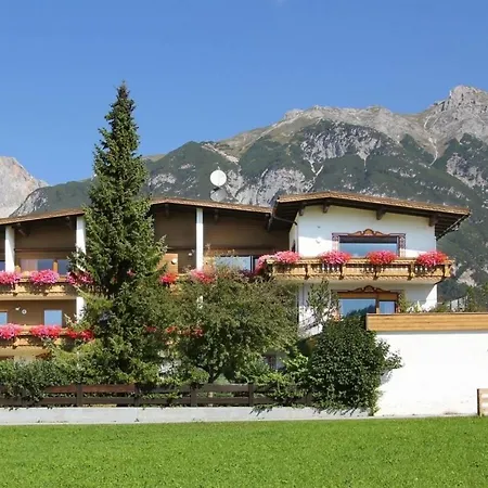 Chalet Cristall Superior Appartement 2 Apartment