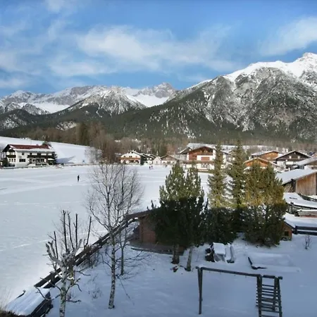 Chalet Cristall Superior Appartement 2 *